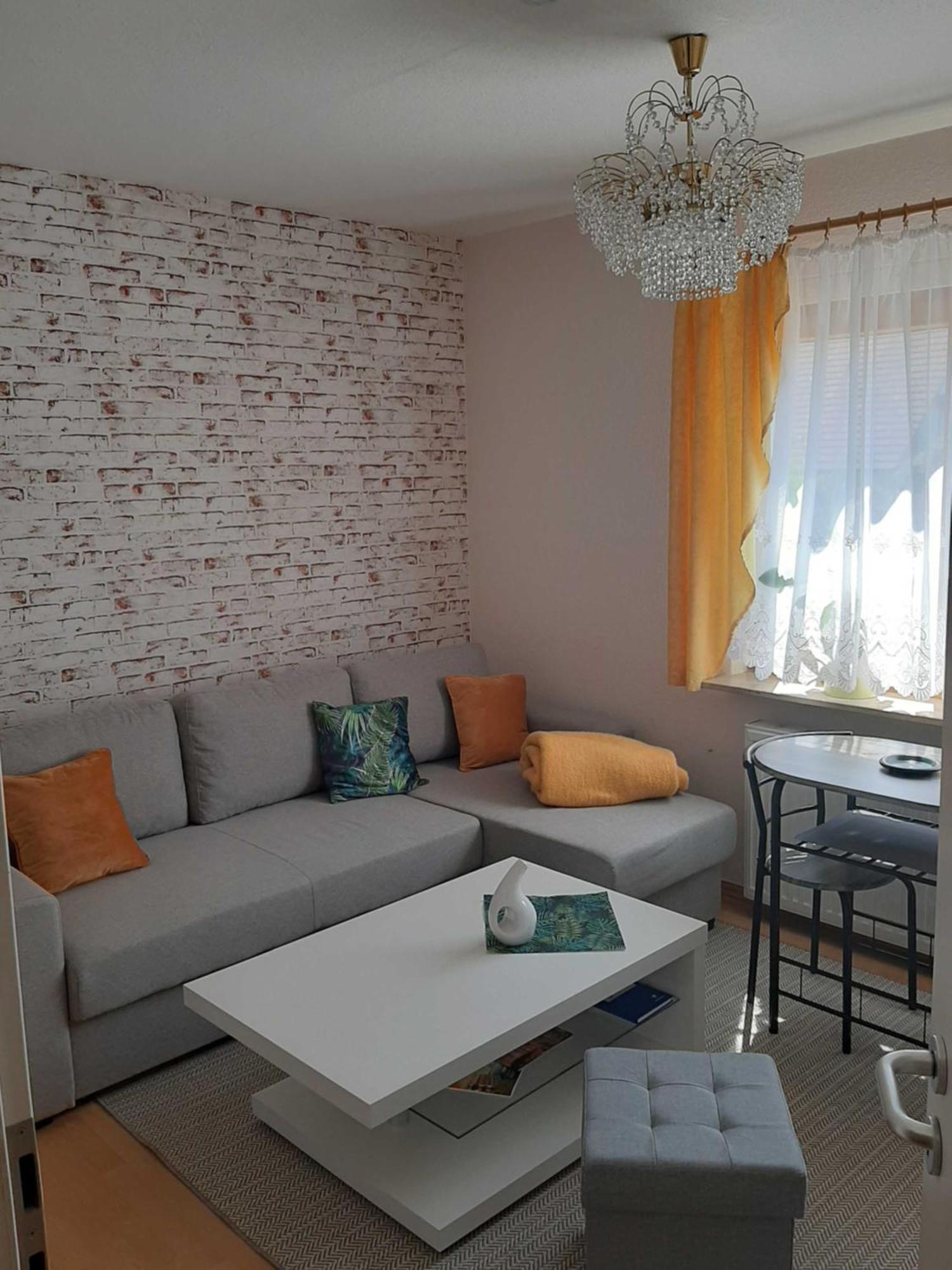 Ferienwohnung Am Suedhang エッテンハイム エクステリア 写真